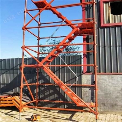 安全爬梯在建筑路橋施工中的關(guān)鍵作用與應(yīng)用場(chǎng)景